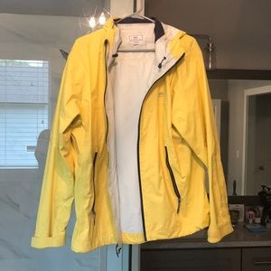 Southern Tide Yellow Raincoat with Hoody - Large